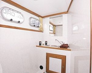 Verblijf 120706 - Boot Fluessen - Kim Pedro Skiron