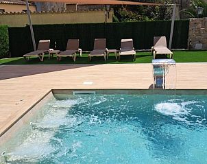 Guest house 12115002 - Apartment Costa Brava - Hotel-Restaurante La Quadra