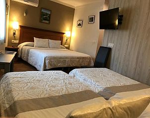 Guest house 12115002 - Apartment Costa Brava - Hotel-Restaurante La Quadra