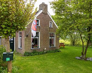 Guest house 130104 • Holiday property Bergumermeer • Vakantiehuis in Burgum 