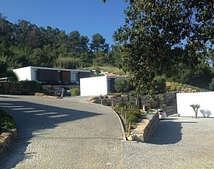 Vacation home in Cela Velha, Portugal, surrounded by green nature and rustic charm of Vale do Tejo.