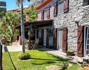 Guest house 1325810 • Holiday property Madeira • Huisje in Arco da Calheta 