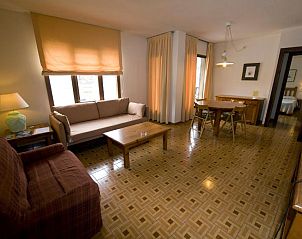 Guest house 13914705 - Apartment Catalonia / Pyrenees - Apartamentos Pessets Adelaida