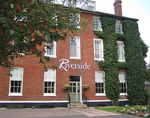 Guest house 14106502 • Apartment England • The Riverside House Hotel 