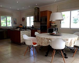 Guest house 14932525 - Holiday property Costa Blanca - Ref:142) Ruime luxe villa met uitzicht op zee (3 slaapkamers