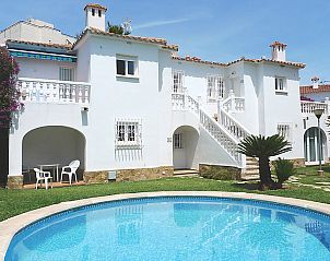 Guest house 1494913 • Apartment Costa Blanca • Appartement Club Sevilla 