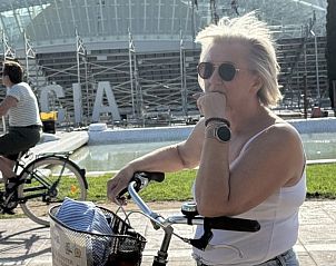 Geniet van een prachtige zonsondergang bij Casa Frutales relax resort in Simat de Valldigna, Costa de Valencia, Spanje.