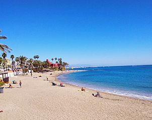 Geniet van het uitzicht op het strand bij Benal Beach Appartement in Benalmdena Costa, Costa del Sol, Spanje.
