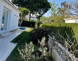 Guest house 15603702 • Holiday property Costa Dorada • Casa Buena suerte 