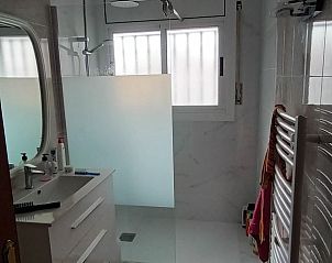 Guest house 15617601 - Holiday property Costa Dorada - Villa met zwembad