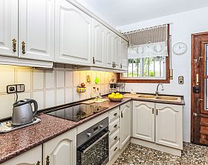 Guest house 15618701 - Holiday property Costa Dorada - Vakantiehuis Mercedes