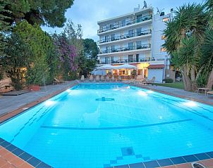 Verblijf 1605962 • Vakantie appartement Attika (Athene) • Thomas Beach Hotel 
