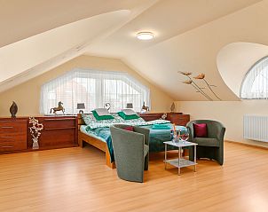 Verblijf 1649802 - Vakantiewoning Praag - Vakantiehuis Garden & Terrace Villa