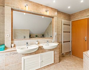 Verblijf 1649802 - Vakantiewoning Praag - Vakantiehuis Garden & Terrace Villa