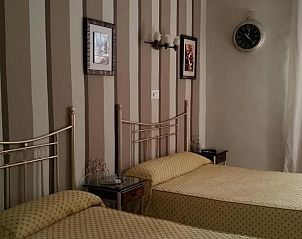 Guest house 16514117 - Holiday property Andalusia - Hostal Almanzor
