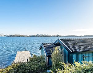 Guest house 17337901 - Holiday property Gtaland - Vakantiehuis Sjuhalla utsikten