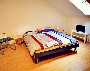 Guest house 1807404 - Apartment Berner Oberland - Appartement B&B am Berntor Doppelzimmer, Dusche und Bad, WC 