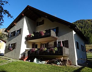 Verblijf 1821507 - Appartement Graubunder / Grisons - Appartement Ferienhaus Plaun Grond, (Tschierv)