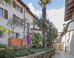 Verblijf 1837701 • Vakantiewoning Ticino / Tessin • Vakantiehuis Casa Dumont 