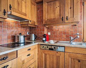 Guest house 1844510 - Apartment Wallis / Valais - Appartement Carving R02