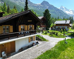 Verblijf 1847002 - Vakantiewoning Wallis / Valais - Vakantiehuis Coquelicot