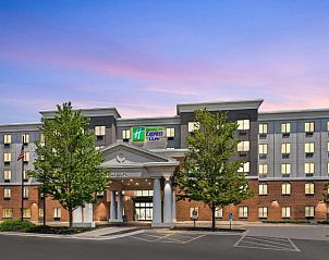 Unterkunft 19025502 - Appartement Midwesten - Holiday Inn Express Hotel & Suites Chicago Airport West-O'Ha