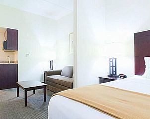 Unterkunft 19025502 - Appartement Midwesten - Holiday Inn Express Hotel & Suites Chicago Airport West-O'Ha