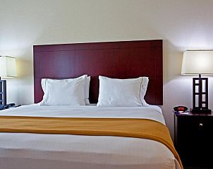 Unterkunft 19025502 - Appartement Midwesten - Holiday Inn Express Hotel & Suites Chicago Airport West-O'Ha
