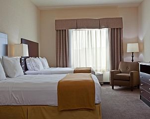 Unterkunft 19025502 - Appartement Midwesten - Holiday Inn Express Hotel & Suites Chicago Airport West-O'Ha