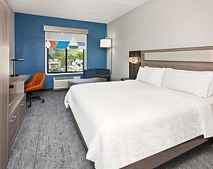 Unterkunft 19025502 - Appartement Midwesten - Holiday Inn Express Hotel & Suites Chicago Airport West-O'Ha