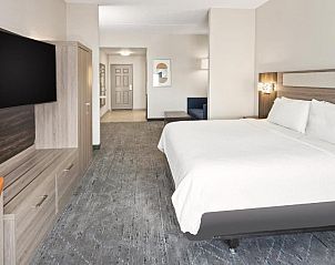 Unterkunft 19025502 - Appartement Midwesten - Holiday Inn Express Hotel & Suites Chicago Airport West-O'Ha