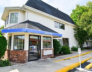 Guest house 19725101 • Apartment New England • Motel 6-Wethersfield, CT - Hartford 