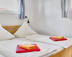 Guest house 19914005 - Holiday property Mecklenburg-Vorpommern - �Floating House 5 - Classic�