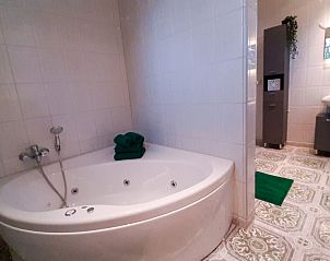 Guest house 19924302 - Apartment Mecklenburg-Vorpommern - Appartement f�r 5 Personen  + 1 Kind ca. 110 m&sup2; in Pas