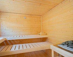 Ontspannende sauna in Vakantiewoning Doldersum, gelegen in het serene Zuidwest Drenthe.
