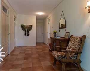 Vakantiehuis DG259 in Wapserveen, Zuidwest Drenthe met landelijke oprijlaan en prachtig uitzicht op de omliggende natuur.