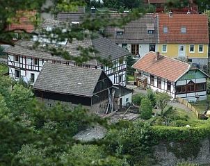 Vakantiehuis in Neuwerk, Stadt Oberharz am Brocken, Saksen-Anhalt, biedt rustiek verblijf te midden van groene natuur.