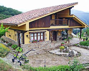 Guest house 2110706 • Holiday property Green Spain • Vakantiehuis Potes Viñon 