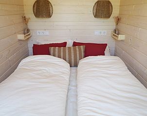 Comfortabele slaapkamer in Vakantiehuisje in Emmeloord, Oostelijk Flevoland, Flevoland.