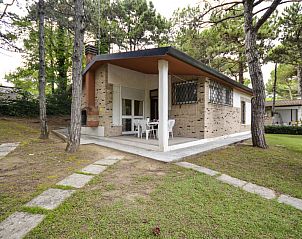 Guest house 2120209 - Holiday property Friuli-Venezia Giulia - Vakantiehuis Villaggio Laura