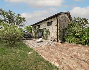 Guest house 2121802 - Holiday property Friuli-Venezia Giulia - Vakantiehuis Domus Magna