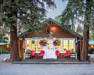 Verblijf 2325802 • Vakantiewoning Rocky Mountains • Log Cabin Motel 