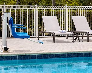 Guest house 2425403 - Apartment Florida - Holiday Inn Express Hotel & Suites Fort Pierce West, an IHG 