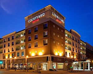 Guest house 2425504 - Apartment Midwesten - Courtyard Rochester Mayo Clinic Area/Saint Marys