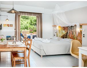 Guest house 24306206 • Apartment Crete • Tree of Life Art Hotel 
