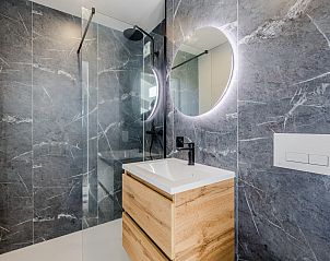 Verblijf 260123 - Bungalow Het Friese platteland - 4-6 persoons wellness lodge | 4-6B2