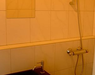 Guest house 260408 - Holiday property Het Friese platteland - Vakantiehuis in Moddergat