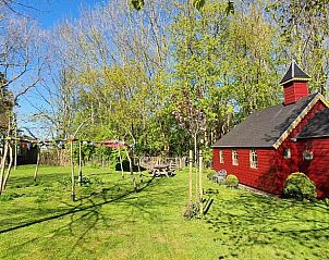 Verblijf 2610511 • Vakantiewoning Het Friese platteland • Vakantiehuisje in Easterein 