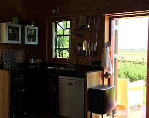 Verblijf 2611702 - Vakantiewoning Het Friese platteland - Vakantiehuisje in Mantgum