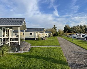 FR094 vakantiehuis met uitzicht op jachthaven in De Westereen, Friesland